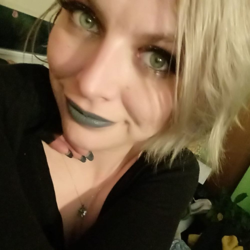 Meet your Posher, Erica